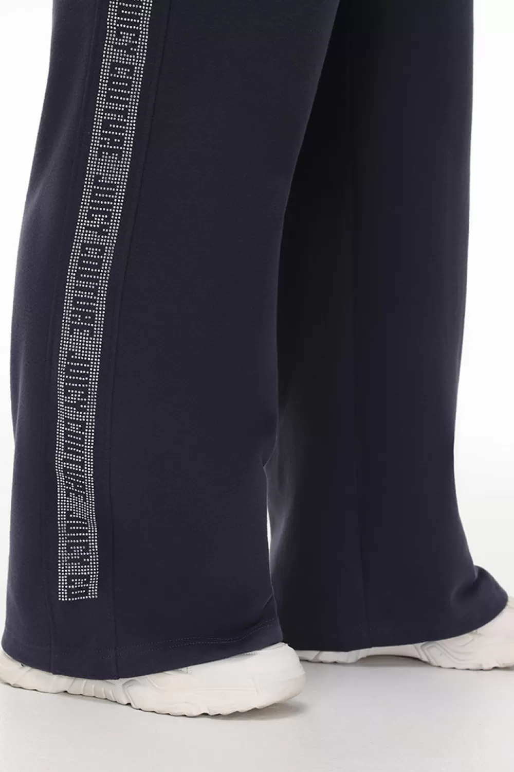 Plus-Size-Juicy Couture Plus-Size Wide Leg Fleece Pant With Side Bling Titanium